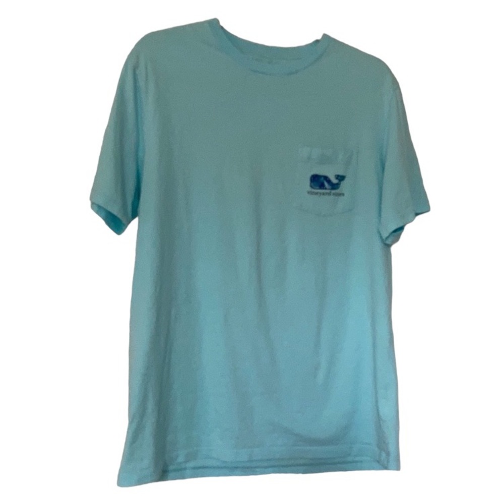 Men’s Vineyard Vines whale t-shirt